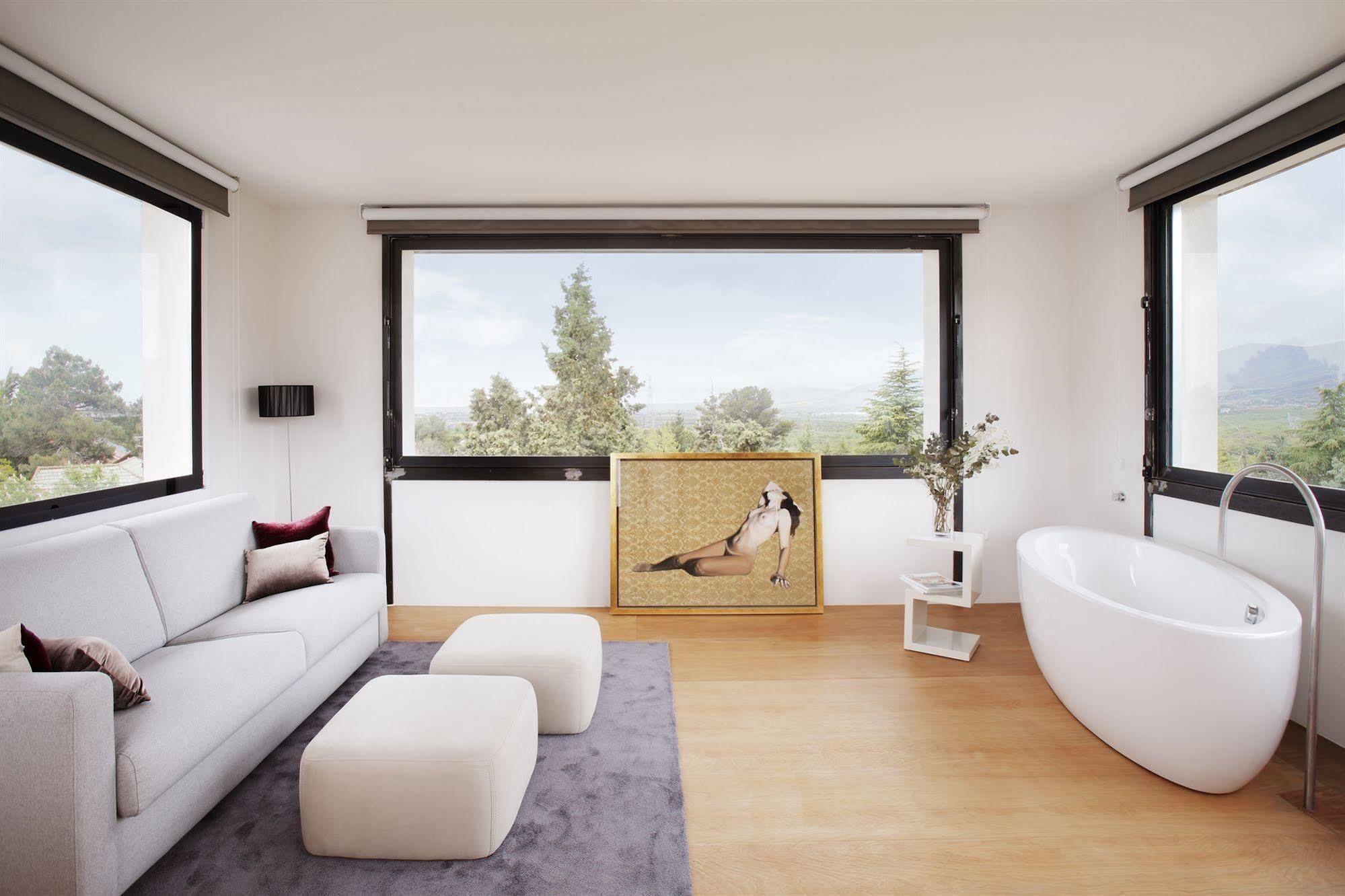 Box Art Hotel - La Torre Collado Mediano Exterior photo