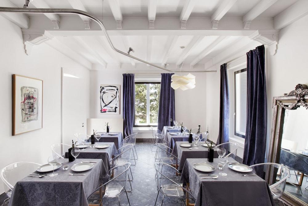 Box Art Hotel - La Torre Collado Mediano Exterior photo